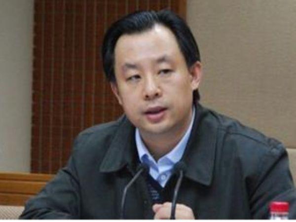 黑龙江省长陆昊:龙煤集团要及时报告拖欠工资