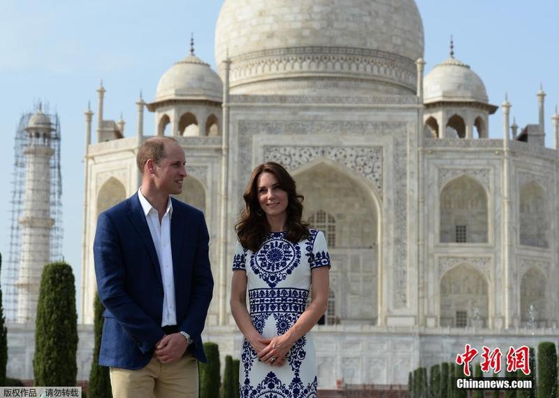 印度亚格拉,英国威廉王子和凯特王妃访问印度,参观泰姬陵