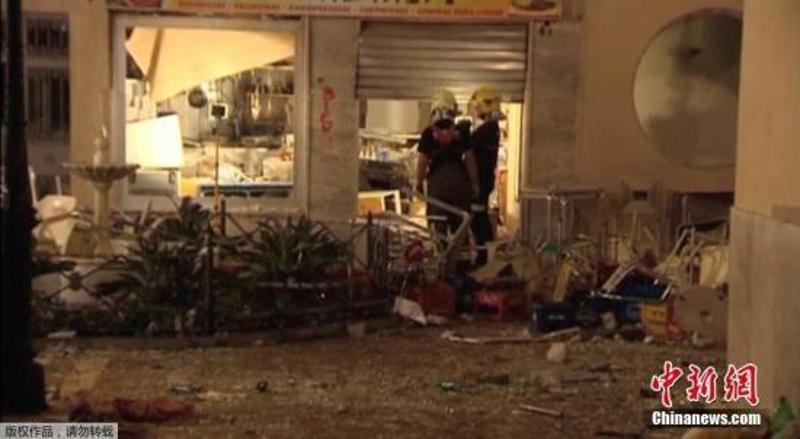 当地时间10月1日，西班牙南部城市马拉加一家餐厅发生瓦斯爆炸。当地媒体的一则报道说，已经有至少70人受伤。