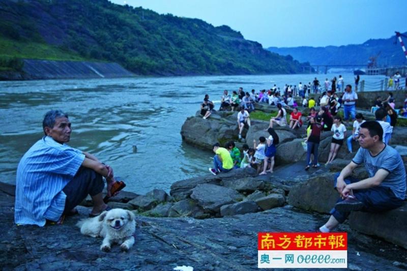 人生代代无穷尽，江流年年望相似———金沙江畔的独特风景。