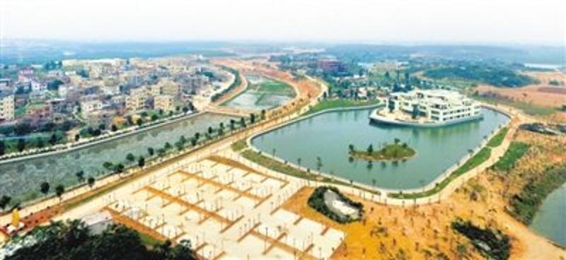 吴川市塘公式镇明村村民集资数千万元,正在把明村升级打造成生态现代