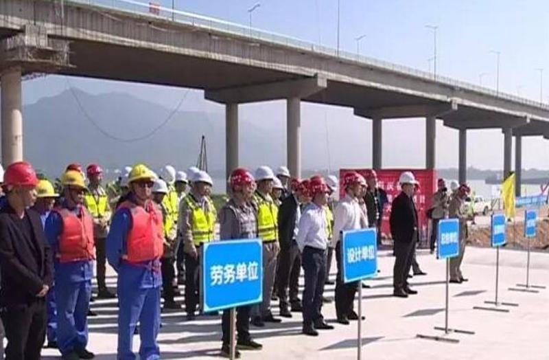 肇庆大桥扩建工程昨动工 将实现双向八车道