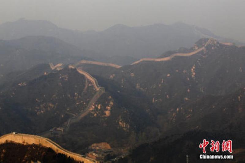 ↑12月21日，北京持续雾霾，空气重度污染。