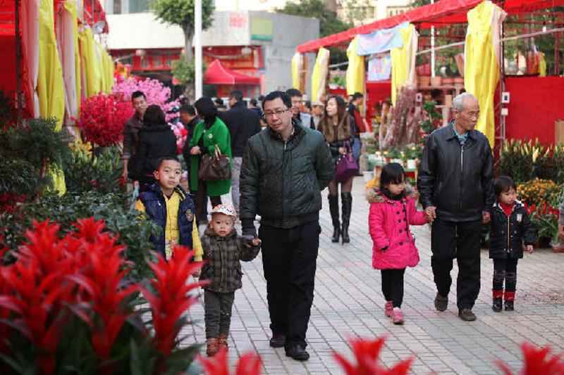 2015年花市盛况（林翔 摄）