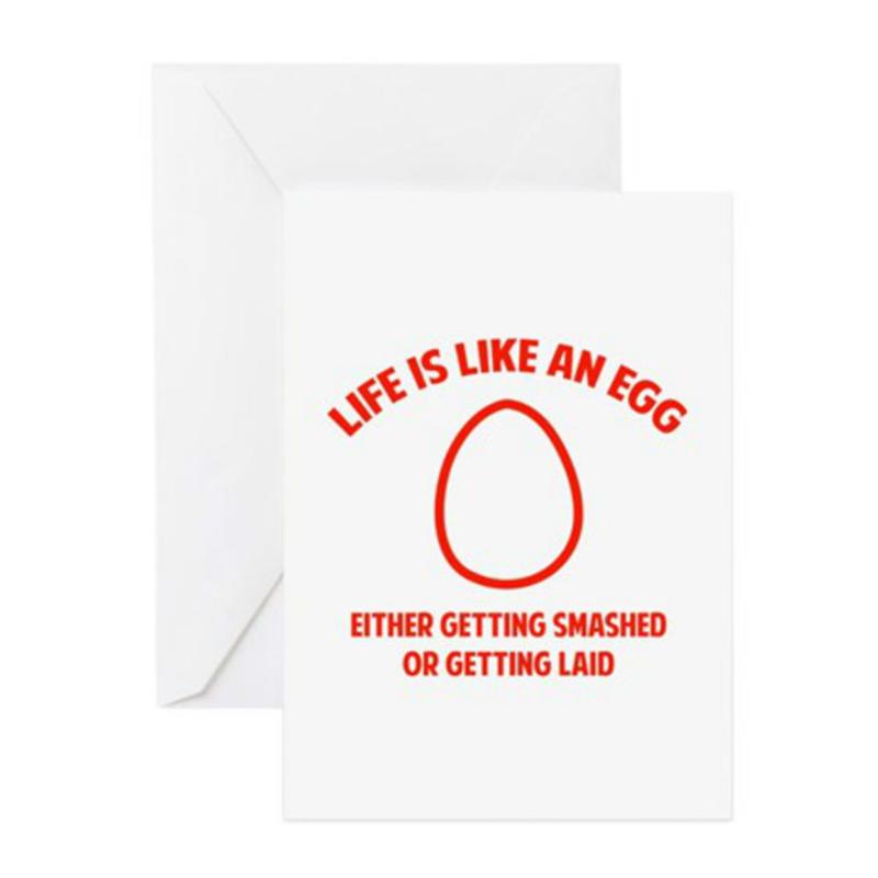美国老牌 " 个性印品 " 电商 CafePress，推出了一张颇有深意的鸡年主题新年贺卡，上面画着一个硕大的鸡蛋，写着 " 人生就如一个鸡蛋，要么碎了，一事无成，要么就被孵化，继往开来。"