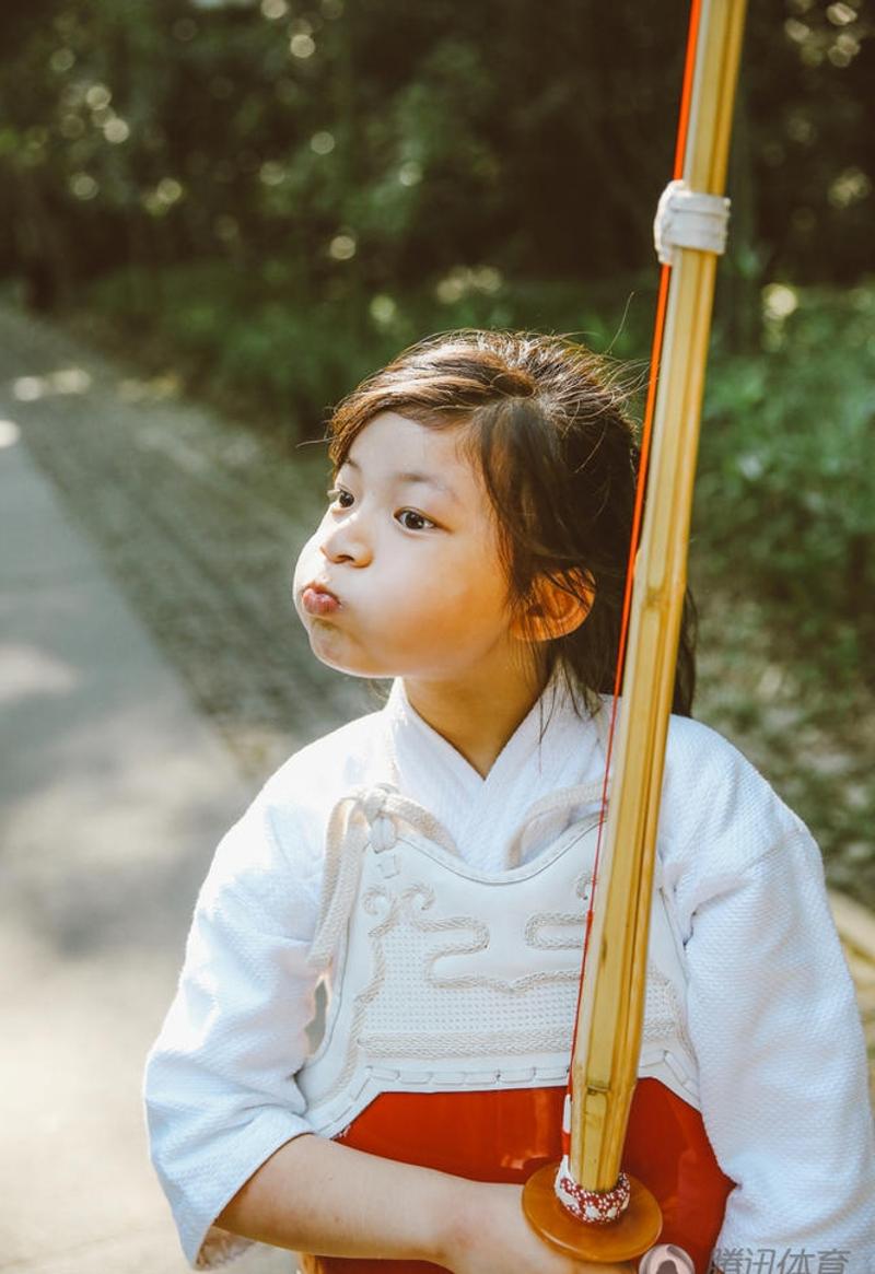 云溪竹径上的剑道女孩:6岁如日漫美少女