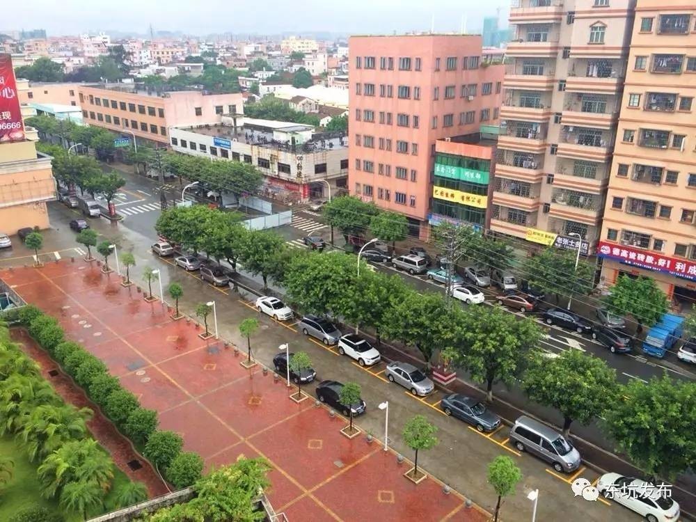 今天上午,东莞暴雨"围城",我们东坑什么情况?