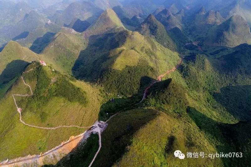 航拍靘雾山,在500米高空俯瞰阳山大美山水风光!