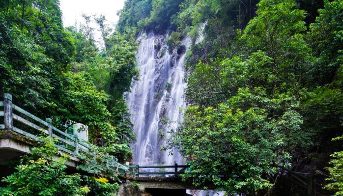 六祖寺,奇石河,贞山风景区,古村落等 一个都不少.