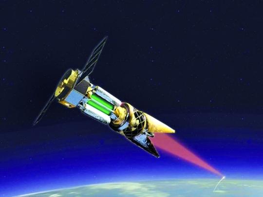部署在地球轨道上的电磁轨道炮(示意图) 网络图片