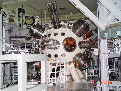 中国神光惯性约束核聚变实验装置,这一装置对于研究核聚变的规律和