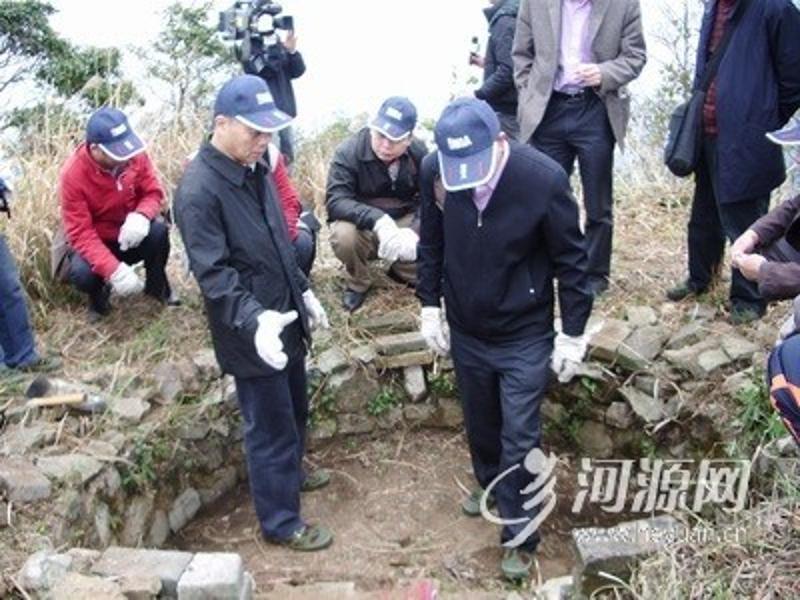 邝淑丽,宋高宗妃,死后葬桂山描眉峰,墓与梧桐山其父邝愈平墓朝夕相望