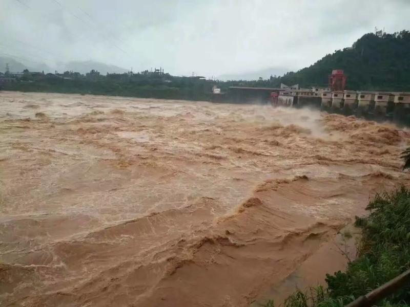汛情告急丨遭洪水侵袭,广西受灾人口已达27万,湖南已经