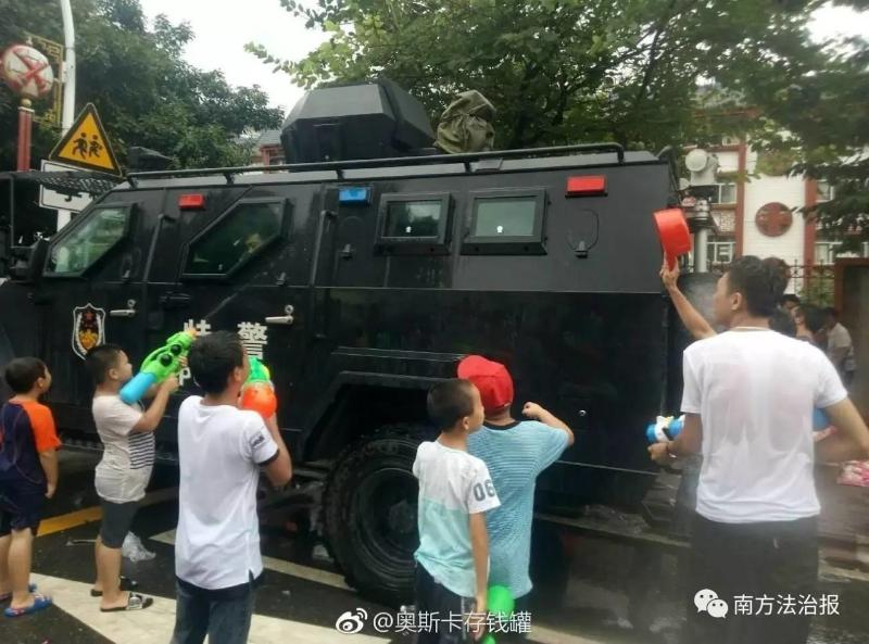 湖北洪湖持枪袭警图片