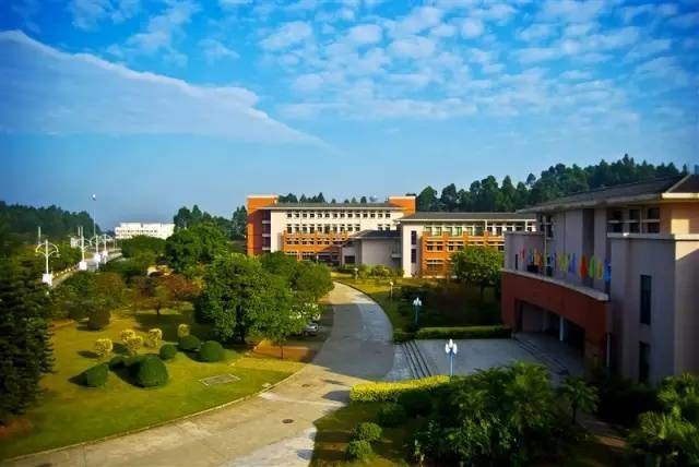 佛山狮山镇大学城图片